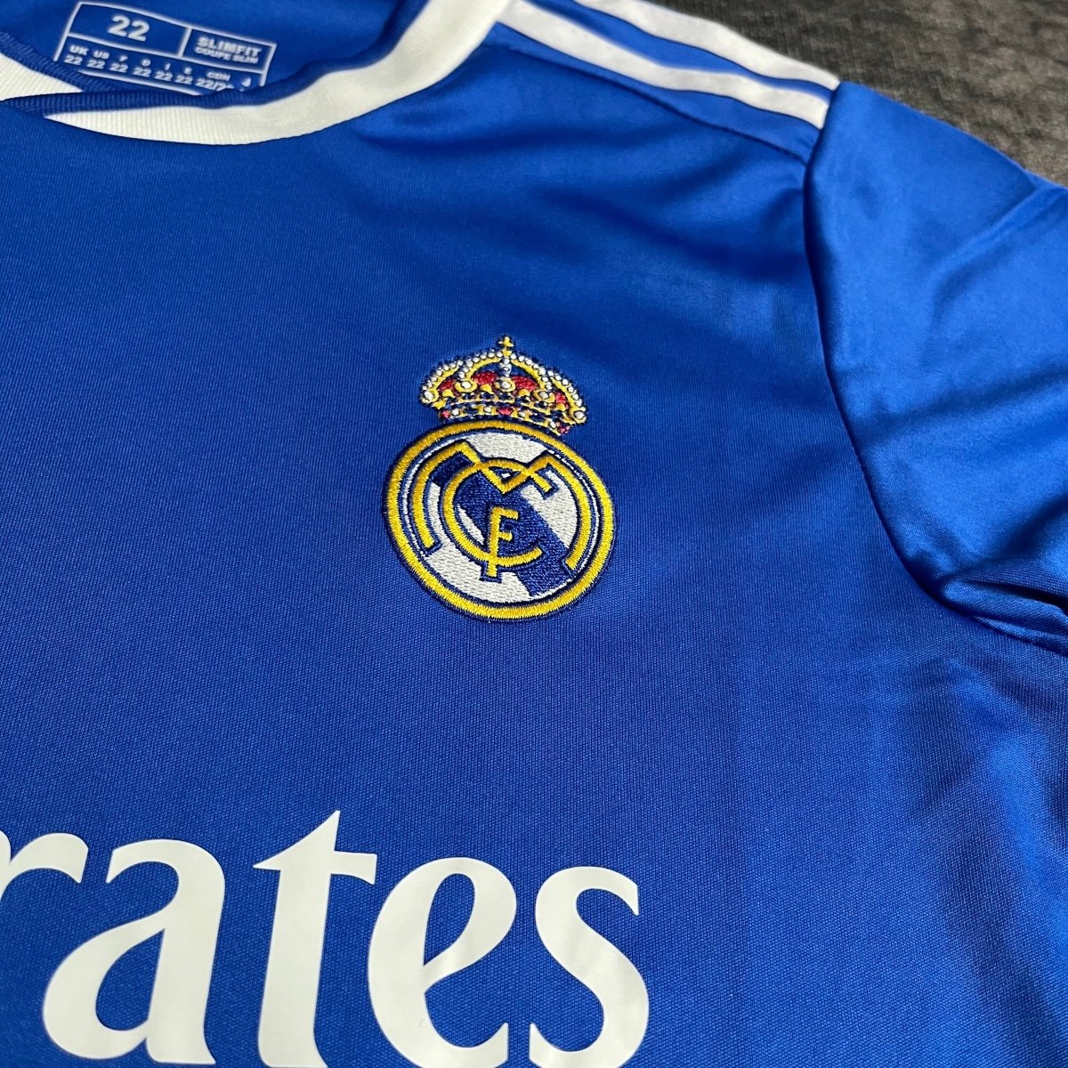 Real Madrid Kids' Kit 2025/26