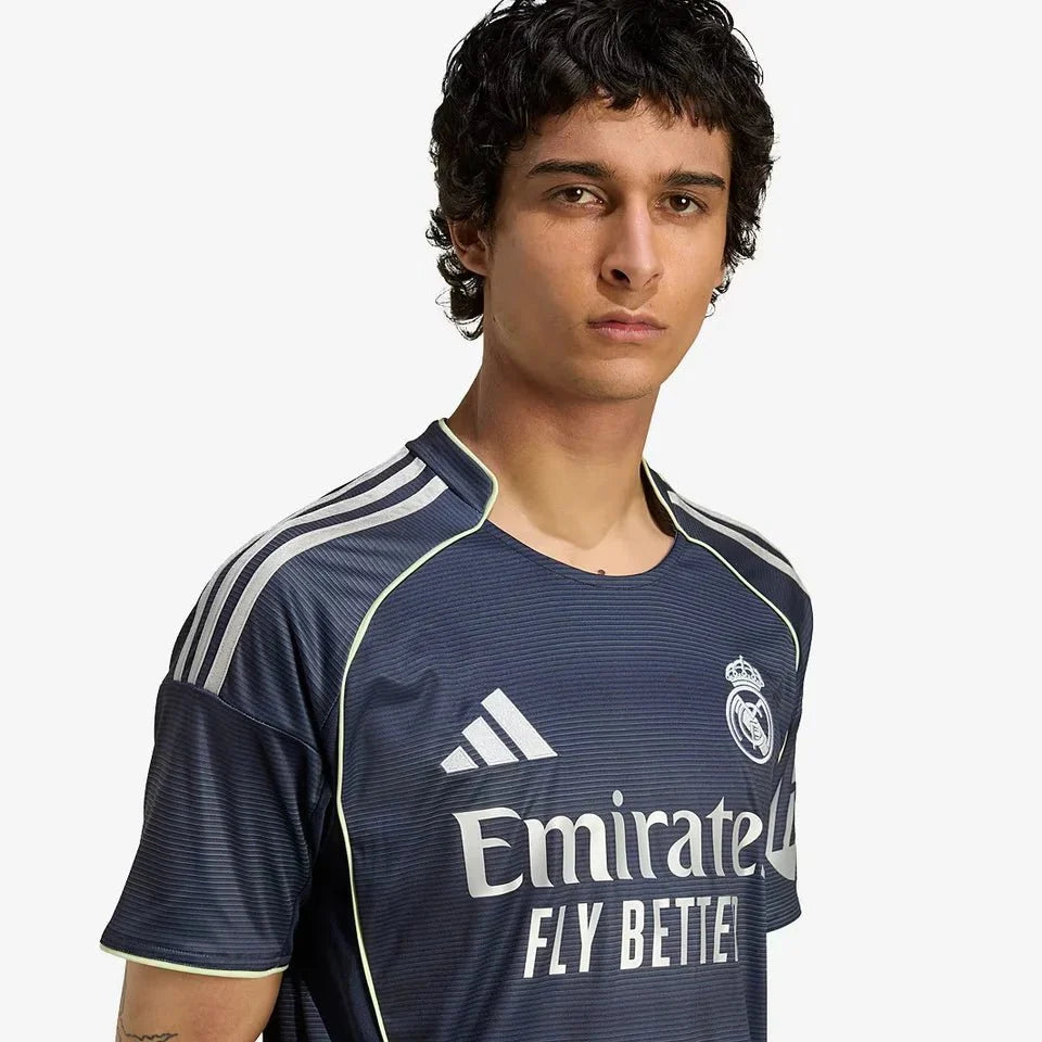 Camisa Real Madrid Away 2025/26 Preta